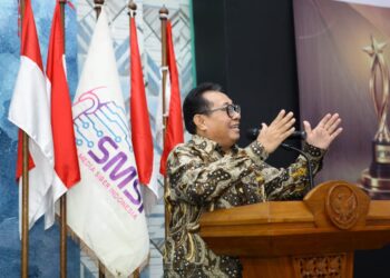Dari Menteri hingga Kepala Desa, 16 Tokoh Terima Anugerah SMSI 2026 di Dewan Pers
